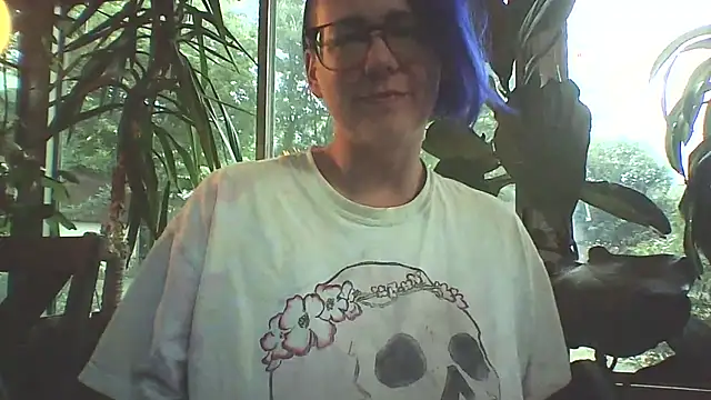 Big-Tits-McGee online show from October 13, 2025, 2:39 pm