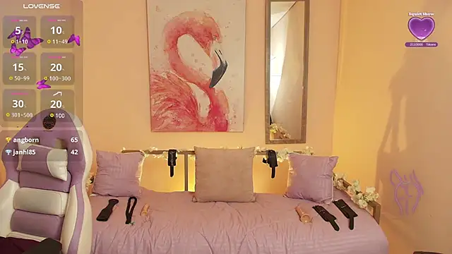 Violetta Suky online show from February 10, 2025, 4:04 pm