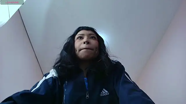 Violetta Suky online show from February 14, 2025, 12:36 pm