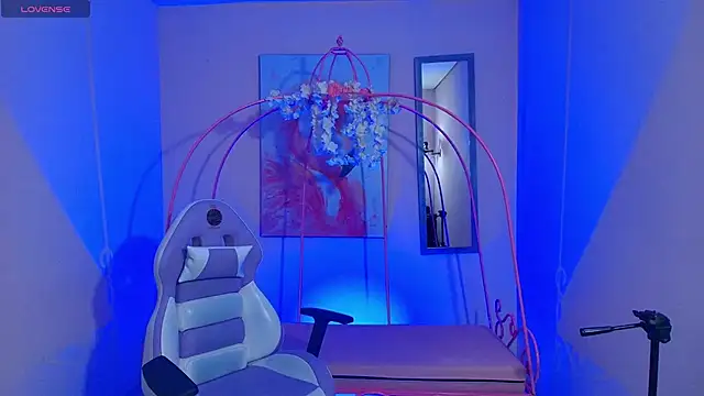 Violetta Suky online show from February 21, 2025, 12:50 pm