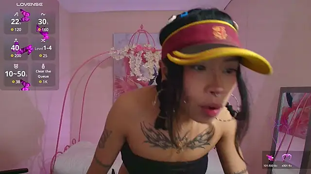 Violetta Suky online show from February 22, 2025, 12:51 pm