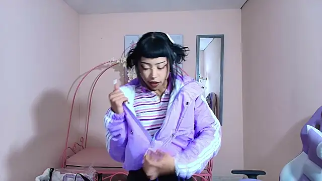 Violetta Suky online show from February 26, 2025, 1:30 pm