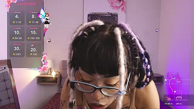 Violetta Suky online show from October 1, 2025, 3:29 pm