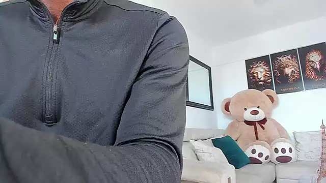 Snapshot of smit_hot_sr chatting on December 22, 2024, 6:26 pm smit hot sr online show from December 22, 2024, 6:26 pm