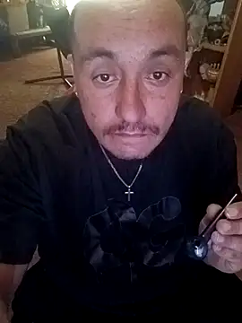 wilsons12 online show from April 17, 2026, 10:13 pm