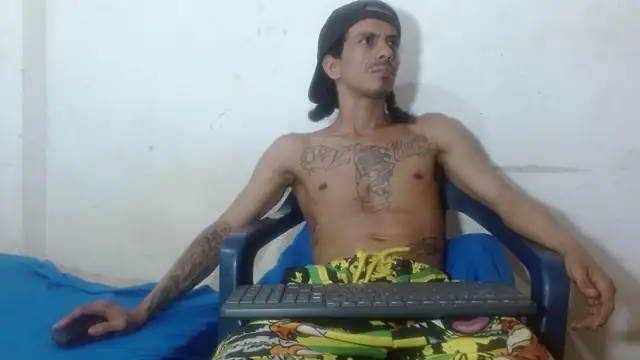 damian bottom bigcock online show from January 8, 2026, 12:24 am