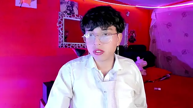 Snapshot of AnggelONfiree chatting on October 3, 2025, 5:37 am AnggelONfiree online show from October 3, 2025, 5:37 am