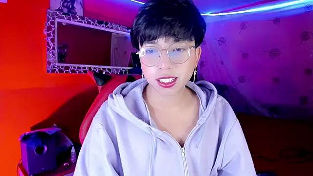 Snapshot of AnggelONfiree chatting on October 12, 2025, 8:52 pm AnggelONfiree online show from October 12, 2025, 8:52 pm