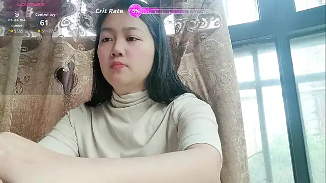 luoxuwen online show from April 4, 2026, 11:35 pm