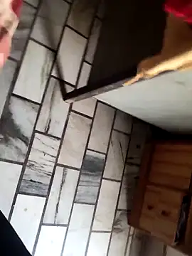 yaradayar online show from April 13, 2026, 2:28 am