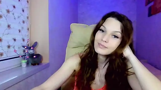 impossibleluna online show from April 18, 2026, 4:44 pm