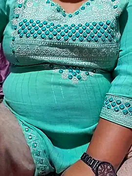Snapshot of NepaliHotty chatting on February 18, 2026, 2:57 pm NepaliHotty online show from February 18, 2026, 2:57 pm