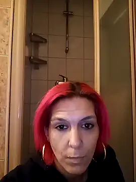 Snapshot of Geilesie32 chatting on January 7, 2025, 5:31 pm Geilesie32 online show from January 7, 2025, 5:31 pm