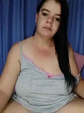 Snapshot of Hornyparratjie chatting on March 21, 2026, 11:41 pm Hornyparratjie online show from March 21, 2026, 11:41 pm