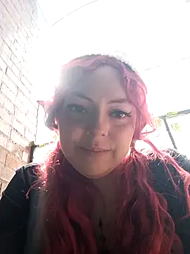 madelaine- online show from April 10, 2026, 7:40 pm