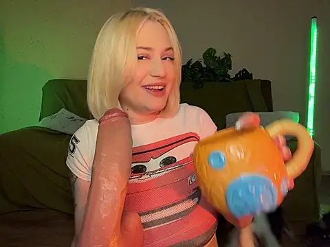 DaisyBooom online show from June 20, 2026, 6:54 pm