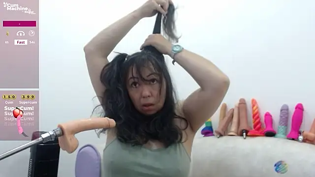 Snapshot of Drool_Sucker chatting on January 6, 2026, 12:20 pm Drool Sucker online show from January 6, 2026, 12:20 pm