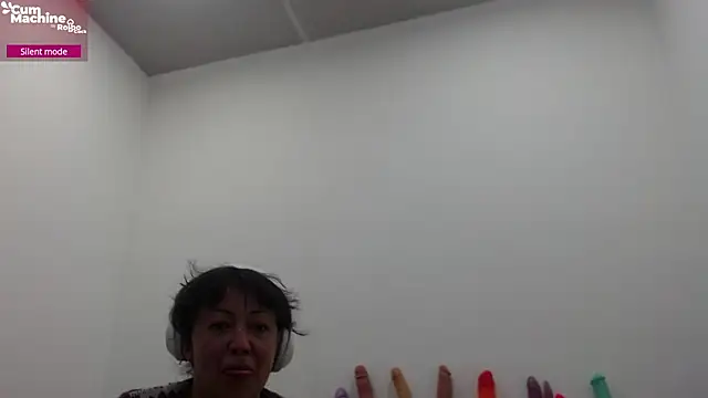 Snapshot of Drool_Sucker chatting on February 10, 2026, 12:20 pm Drool Sucker online show from February 10, 2026, 12:20 pm