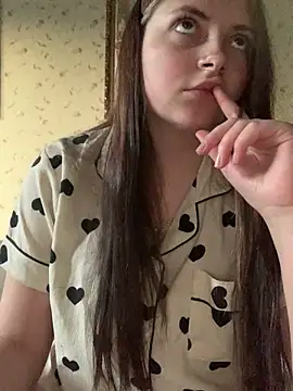 fairy365 online show from May 5, 2026, 4:48 pm