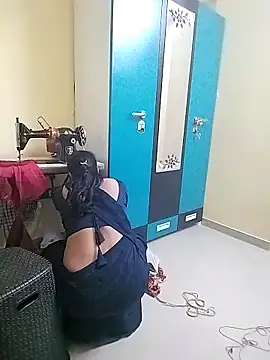 PayalSharmahot143 online show from November 27, 2025, 2:19 pm