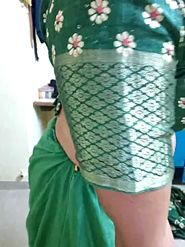 Snapshot of PayalSharmahot143 chatting on June 2, 2026, 5:04 pm PayalSharmahot143 online show from June 2, 2026, 5:04 pm
