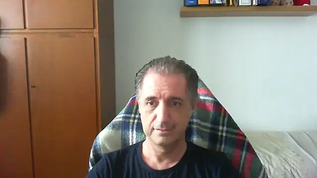lliuk70mi online show from April 19, 2026, 12:48 pm