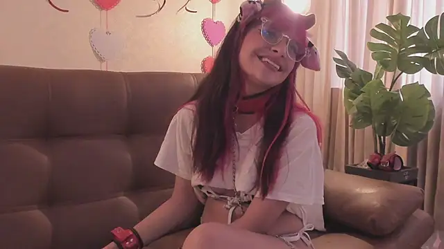 RedMeloddy online show from February 16, 2025, 10:32 pm