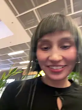 bigbabykiki online show from December 7, 2024, 12:24 pm