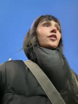 bigbabykiki online show from December 10, 2024, 6:11 am