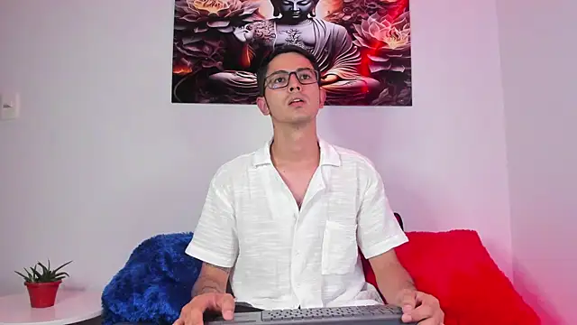 Ethan Sai    online show from February 14, 2025, 11:31 pm