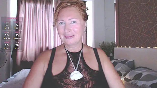 Snapshot of _Monika_sun_ chatting on May 8, 2026, 3:01 am Monika sun online show from May 8, 2026, 3:01 am