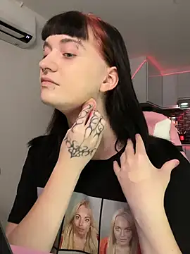 Snapshot of Vailyreb_ chatting on April 3, 2026, 3:04 am Vailyreb online show from April 3, 2026, 3:04 am