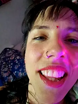 Lyrass online show from April 22, 2026, 6:09 pm