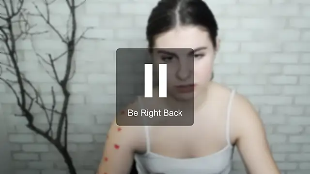 Snapshot of Sweet_Doll_Luna chatting on December 8, 2024, 12:19 pm Sweet Doll Luna online show from December 8, 2024, 12:19 pm