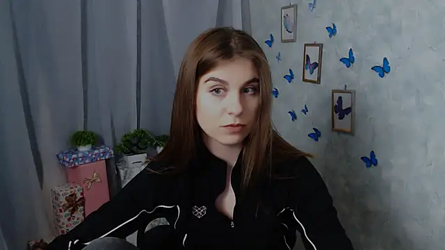 Snapshot of Sweet_Doll_Luna chatting on December 9, 2024, 3:22 pm Sweet Doll Luna online show from December 9, 2024, 3:22 pm