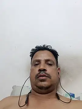 Snapshot of Raj1043 chatting on February 15, 2025, 7:06 pm Raj1043 online show from February 15, 2025, 7:06 pm