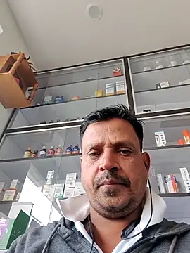 Raj1043 online show from November 17, 2025, 5:13 am