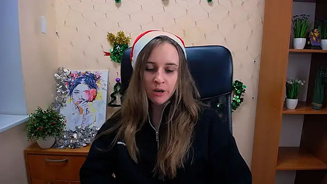  Nicole new online show from December 7, 2024, 3:30 pm