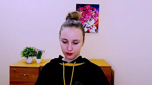  Nicole new online show from January 13, 2025, 4:19 pm