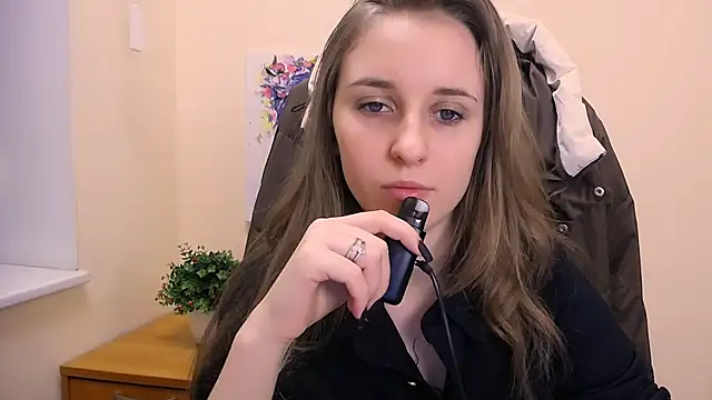  Nicole new online show from January 31, 2025, 12:29 pm