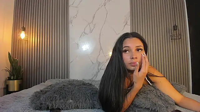 caliope coralki online show from February 15, 2025, 1:53 am