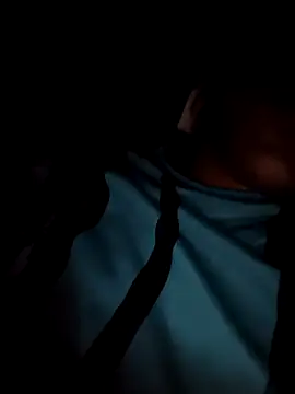 yourboy2000   online show from September 8, 2025, 3:11 pm