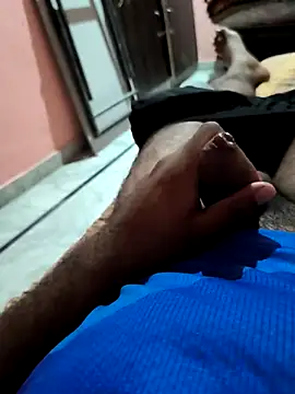 yourboy2000   online show from September 11, 2025, 7:41 am