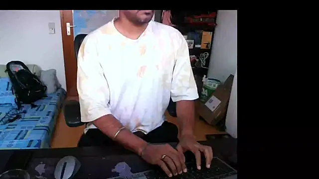 pleasure 5844 online show from November 12, 2025, 1:55 pm