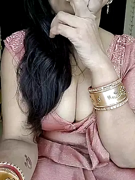 kaamuk shweta online show from November 6, 2025, 2:51 pm