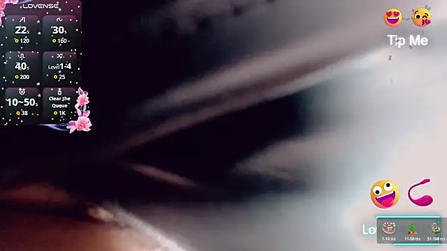 Oriana braom online show from December 16, 2025, 7:08 pm