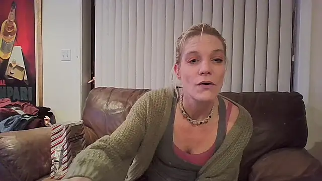 AddieAssets online show from December 10, 2024, 9:01 am