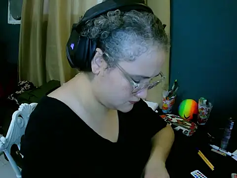 Snapshot of lolalicious_7583 chatting on February 10, 2026, 3:49 pm lolalicious 7583 online show from February 10, 2026, 3:49 pm