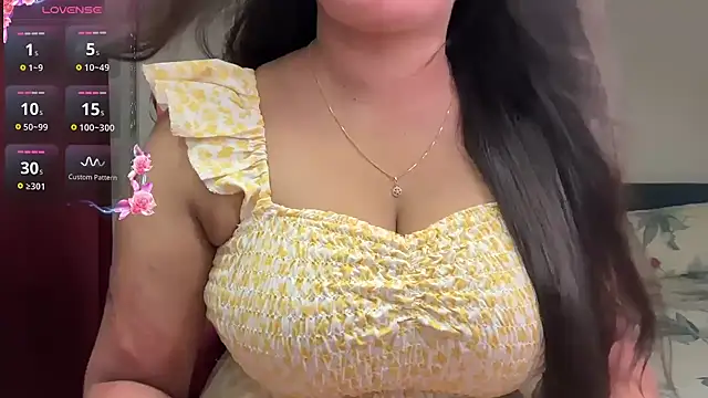 Snapshot of nandini_7 chatting on June 2, 2026, 6:32 pm nandini 7 online show from June 2, 2026, 6:32 pm