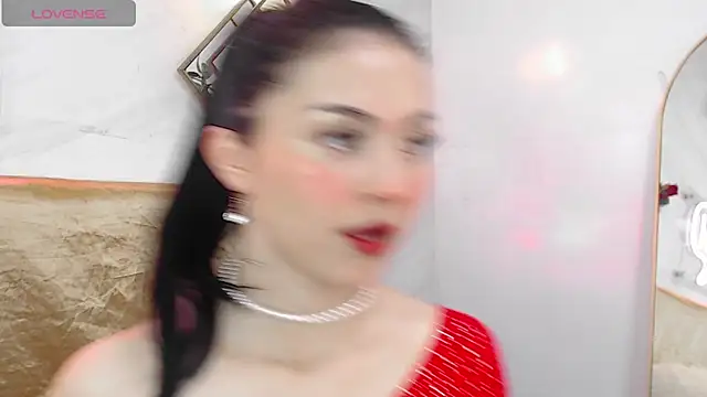 Snapshot of _Rouse_v chatting on March 1, 2025, 2:02 pm Rouse v online show from March 1, 2025, 2:02 pm